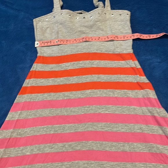 Summer dress - Picture 6 of 7